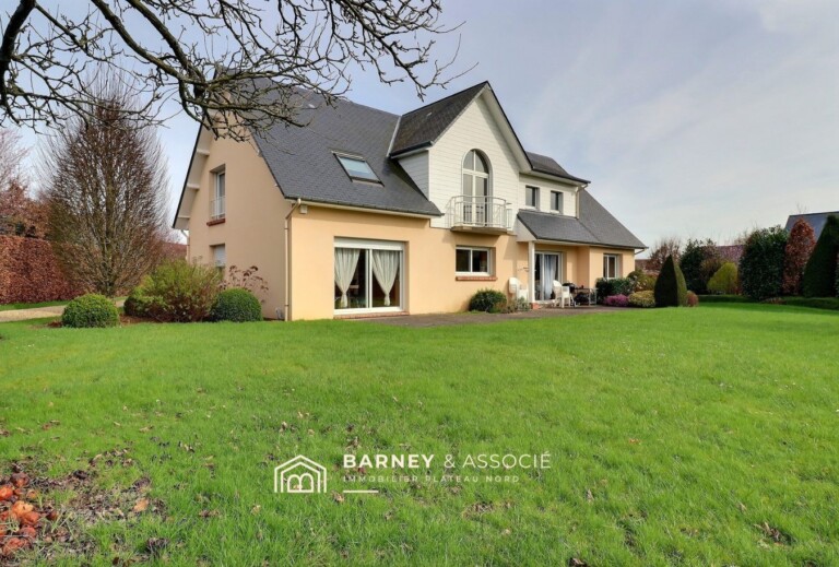 Exclusivité maison contemporaine Saint-Martin-du-Vivier