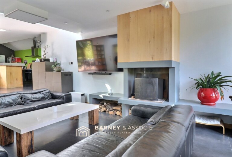 Maison contemporaine et connectée – 5 chambres Bois-Guillaume – vidéo disponible