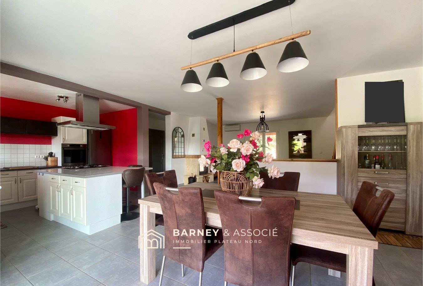 Dans le Gard, Villa de 200 m2 avec piscine