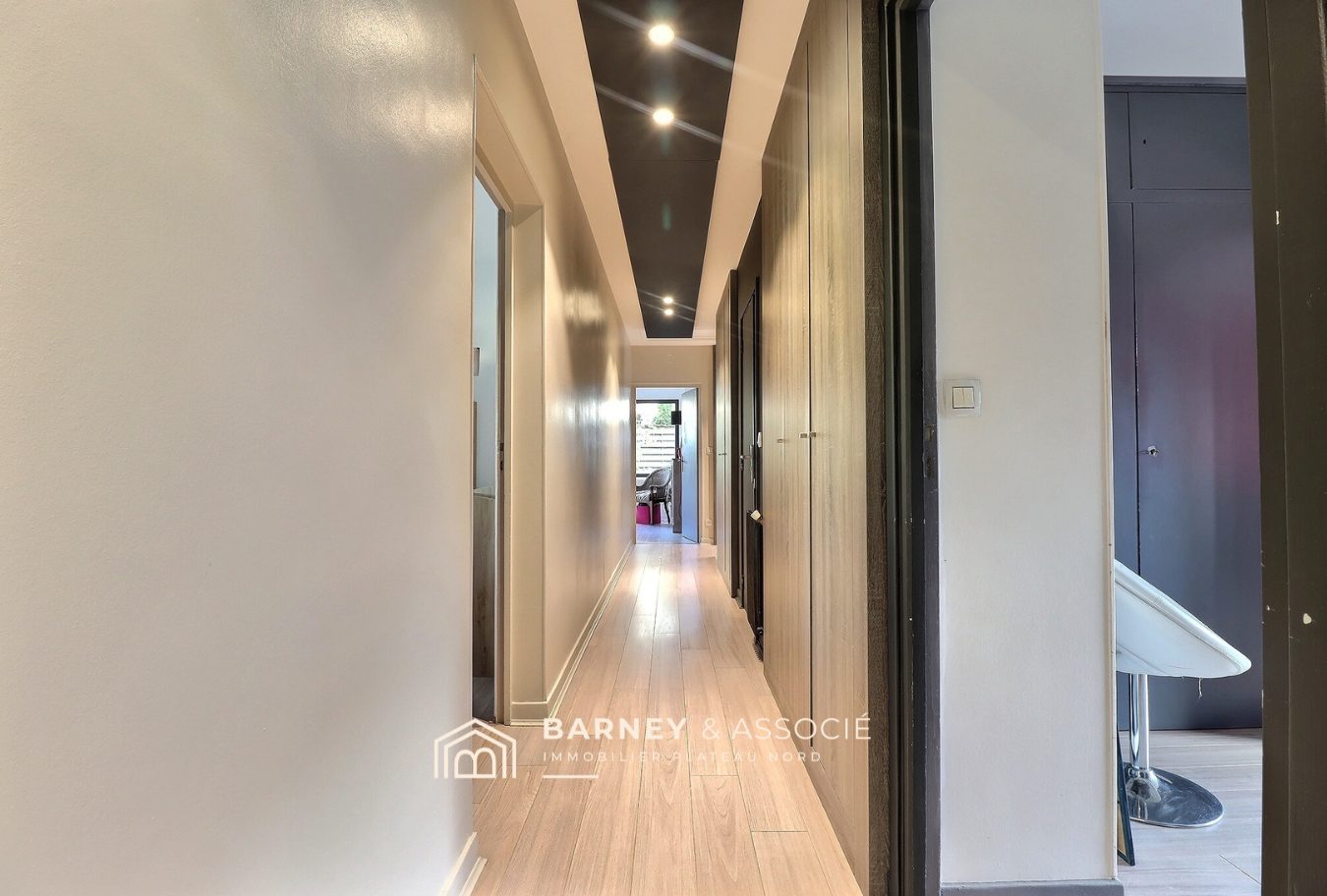 Contemporaine vivable de plain-pied, secteur des bulins