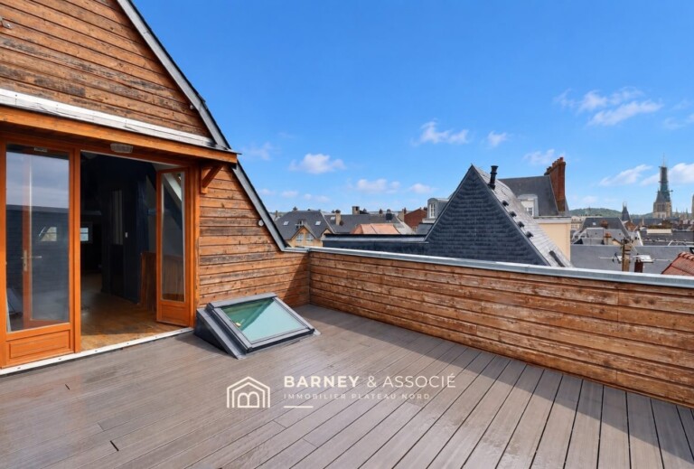 Maison de caractère avec toit terrasse