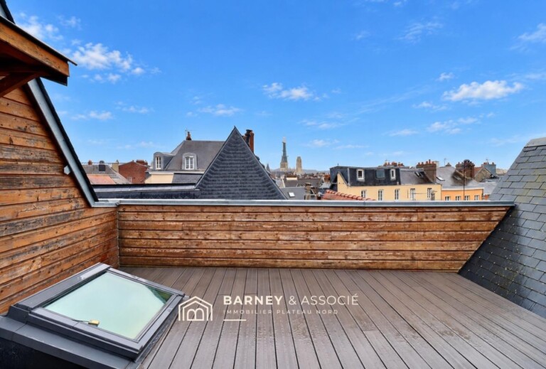 Maison de caractère avec toit terrasse