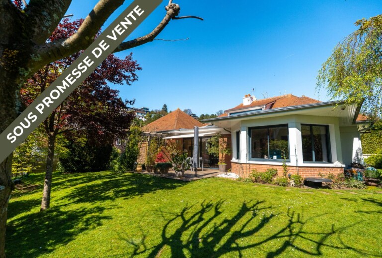 Maison d&rsquo;architecte, proche des commodités