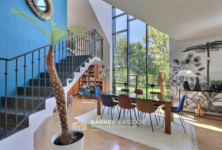 Maison d&rsquo;architecte cadre verdoyant à 20 min de Rouen