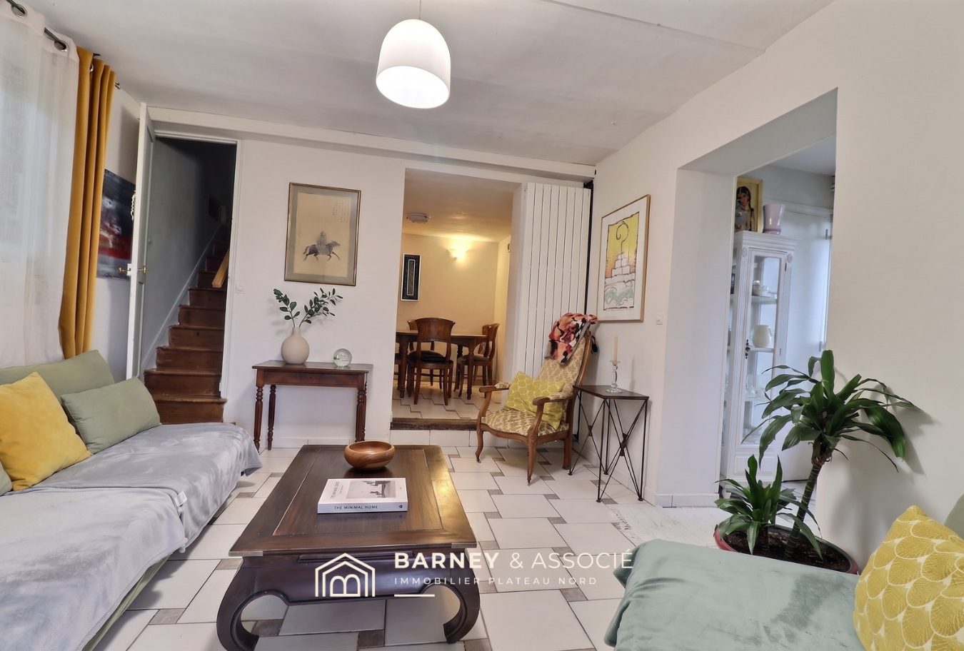 Charmante maison avec vue degagée – Quartier Mont-Fortin