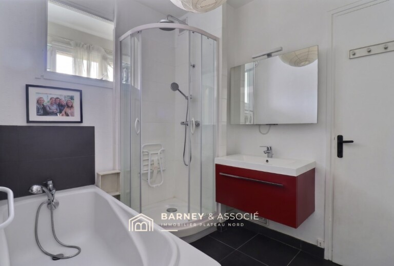 Appartement hyper centre avec balcon