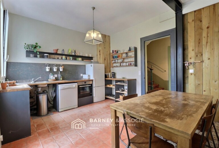 Maison secteur Gare avec 6 chambres et jardin